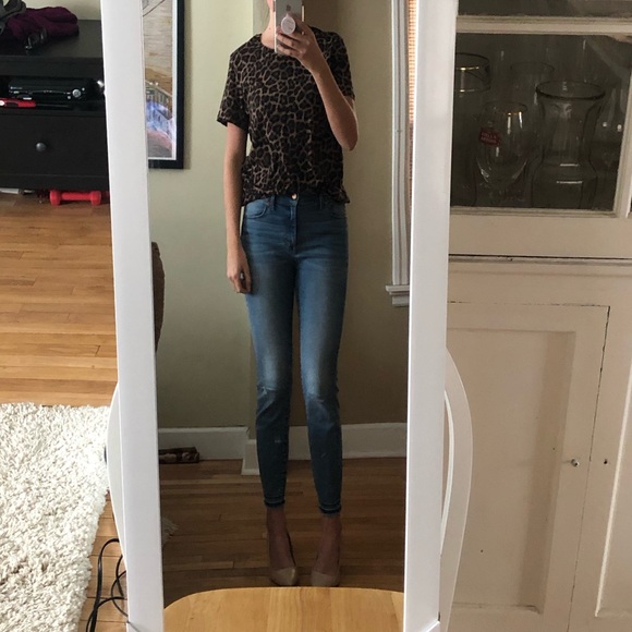 Leopard Tee - Picture 2 of 3